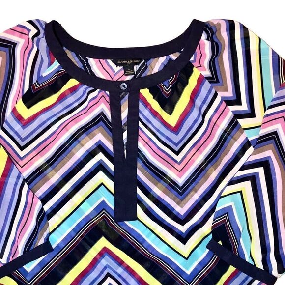 Banana Republic Sheer Chevron Blouse with 3/4 Sleeves in Multi Color Women’s S - Picture 2 of 7